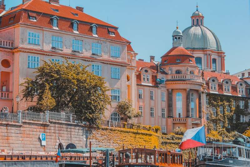 Prague Plans to Boost Municipal Housing with 8,000 New Apartments
