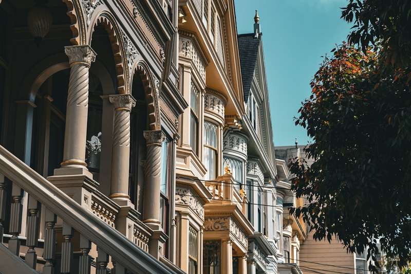 San Francisco Home Prices Soar 22.2% in 2026 Amid 'Bidmaxxing' Frenzy
