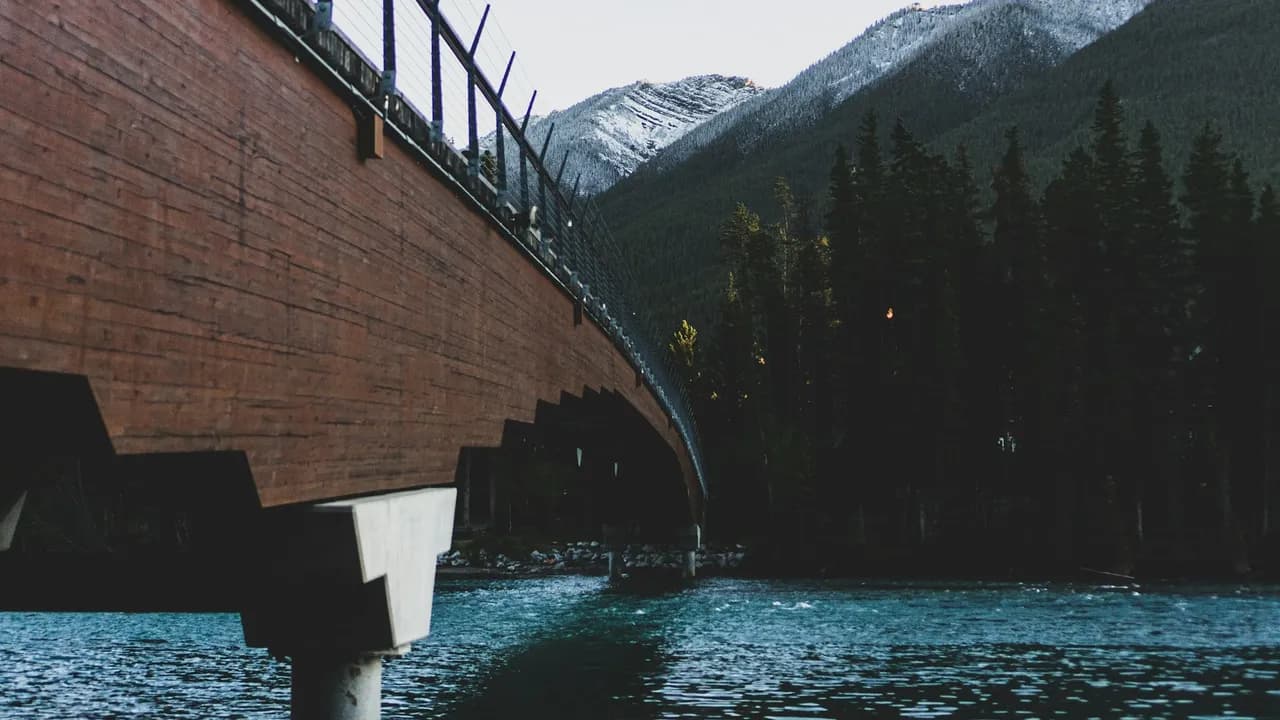 Bridge Lake