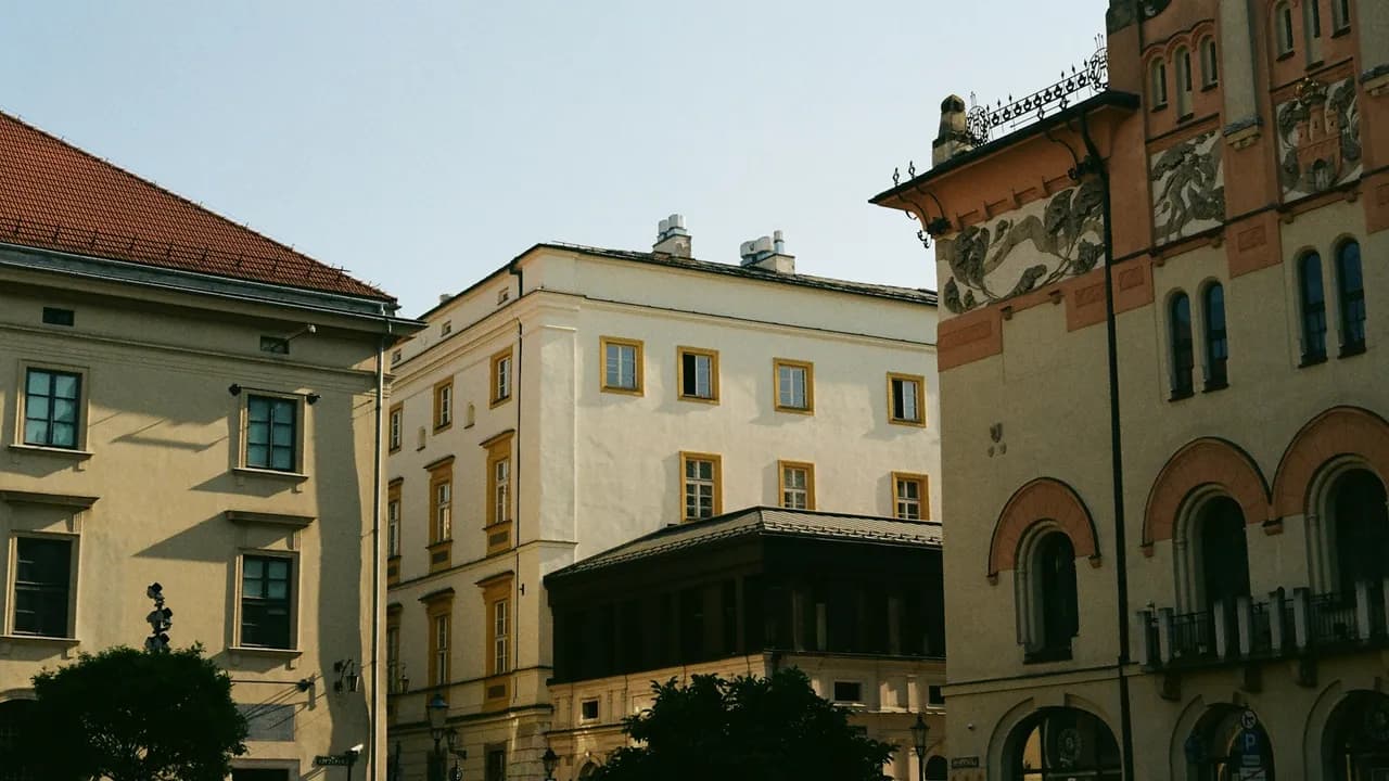 Cap Estate