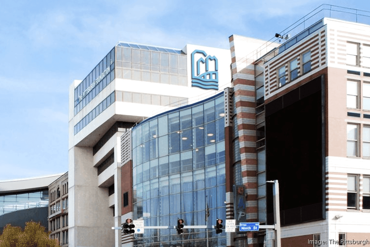445 Fort Duquesne Blvd - Image 2