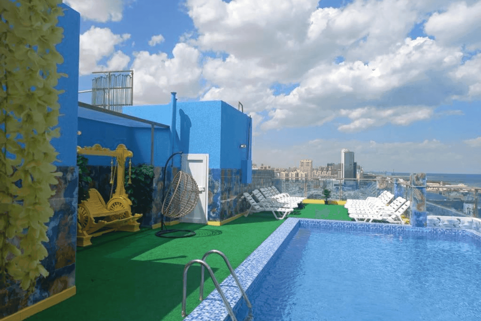 Blue Waves Residences - Image 2