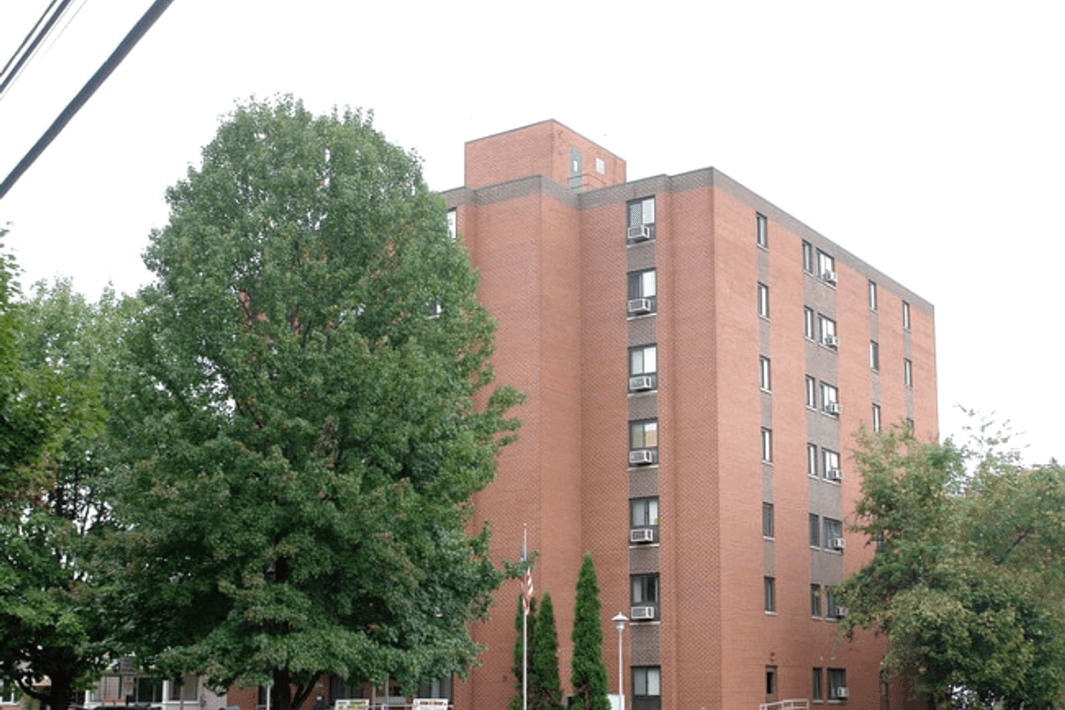 Brackenridge Hall Lofts