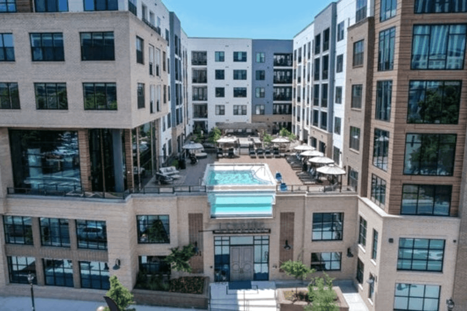 Broadstone Queen City - Image 2