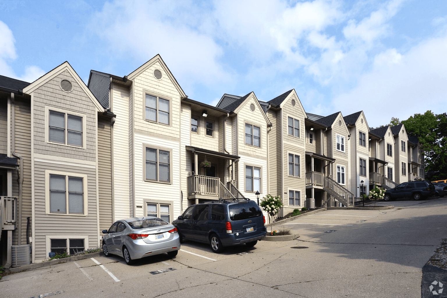 Deerfield Town Center Apts