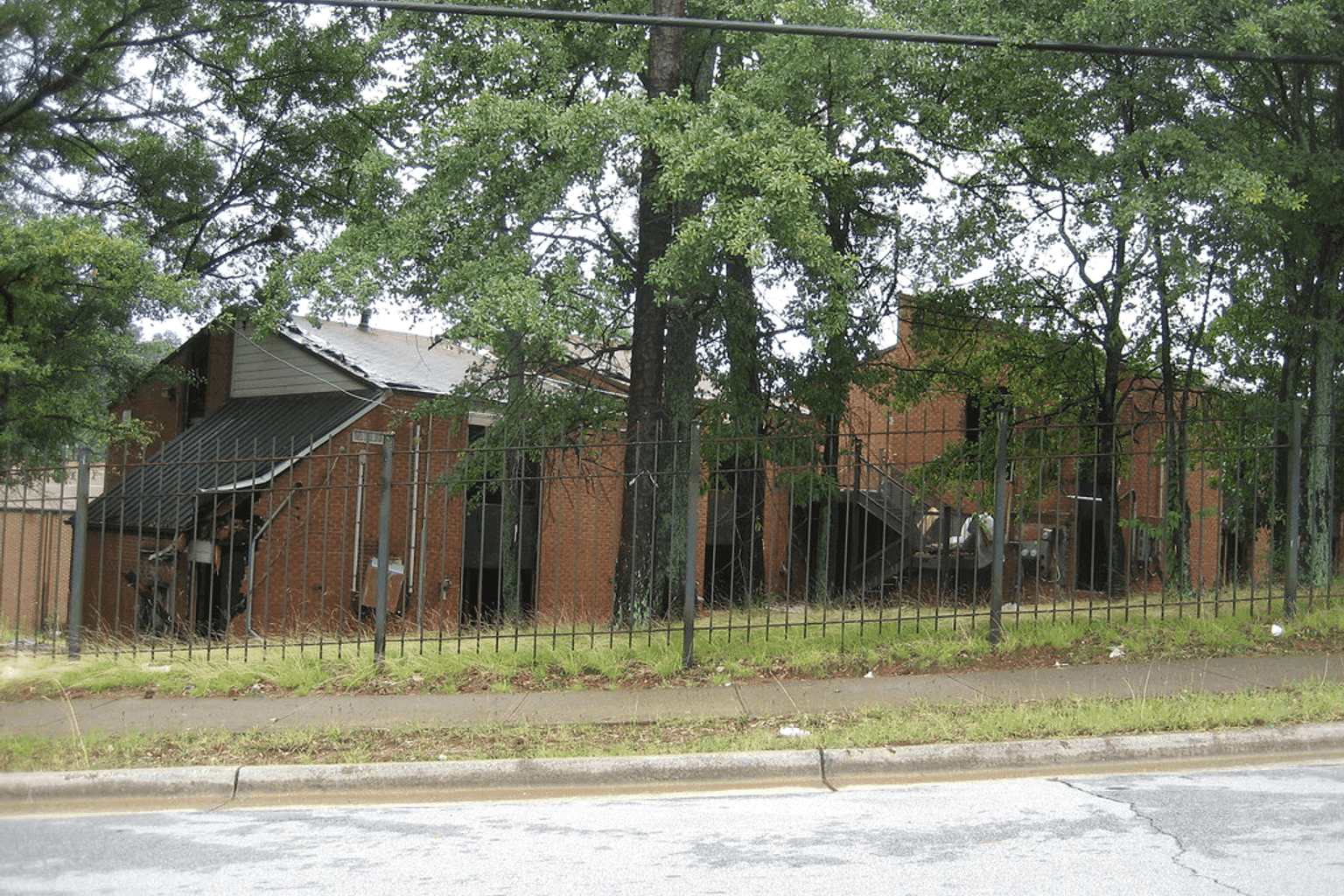 Englewood Manor - Image 3