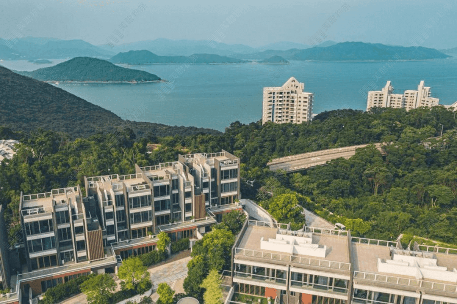 Mount Pavilia - Image 3