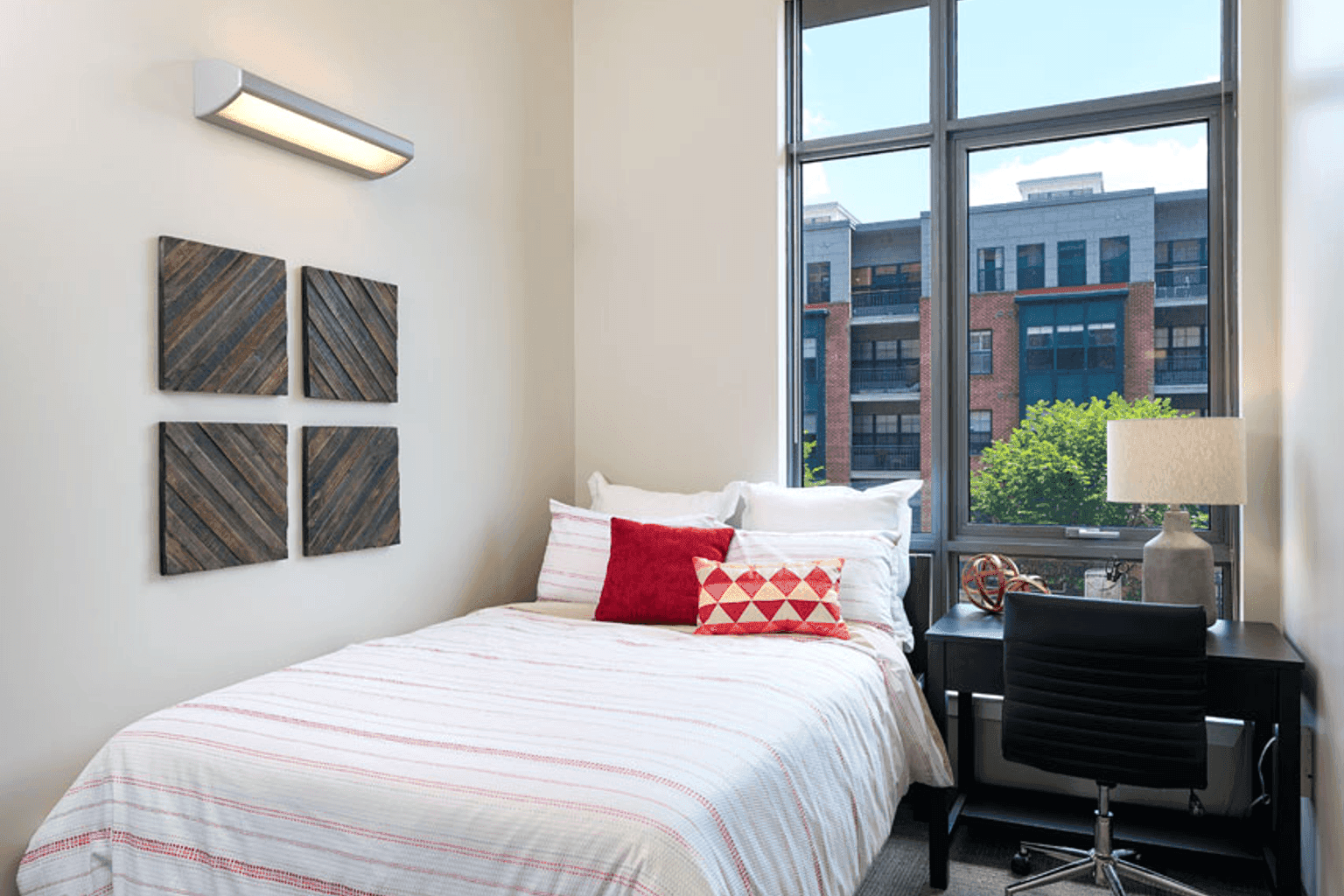 Nine East 33rd - Image 3