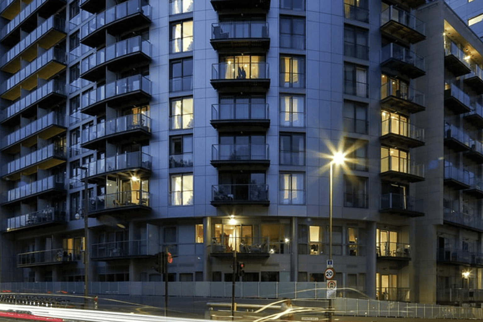Parkside, Chelsea Bridge Wharf