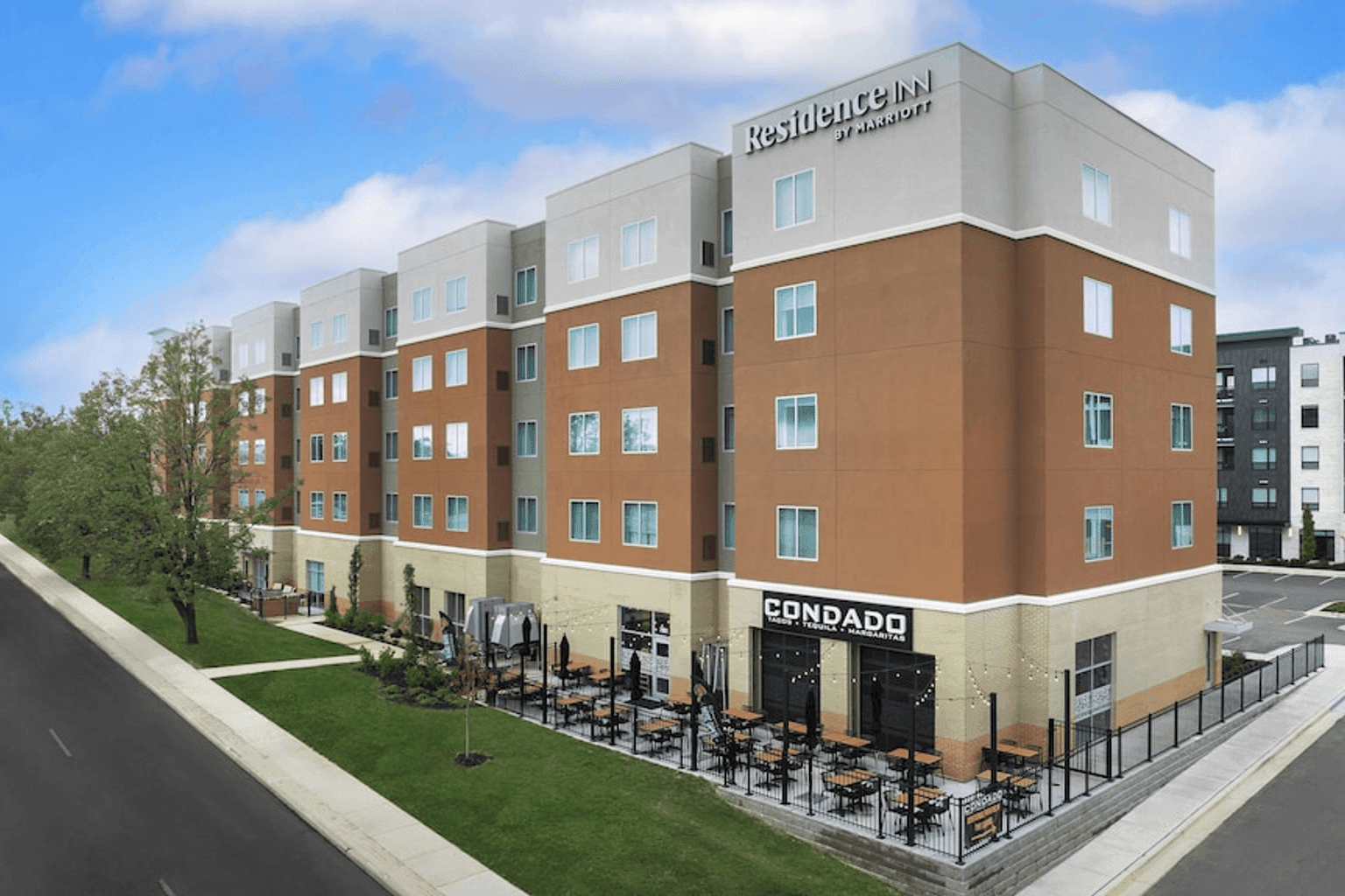 Residences at Kenwood Coll.