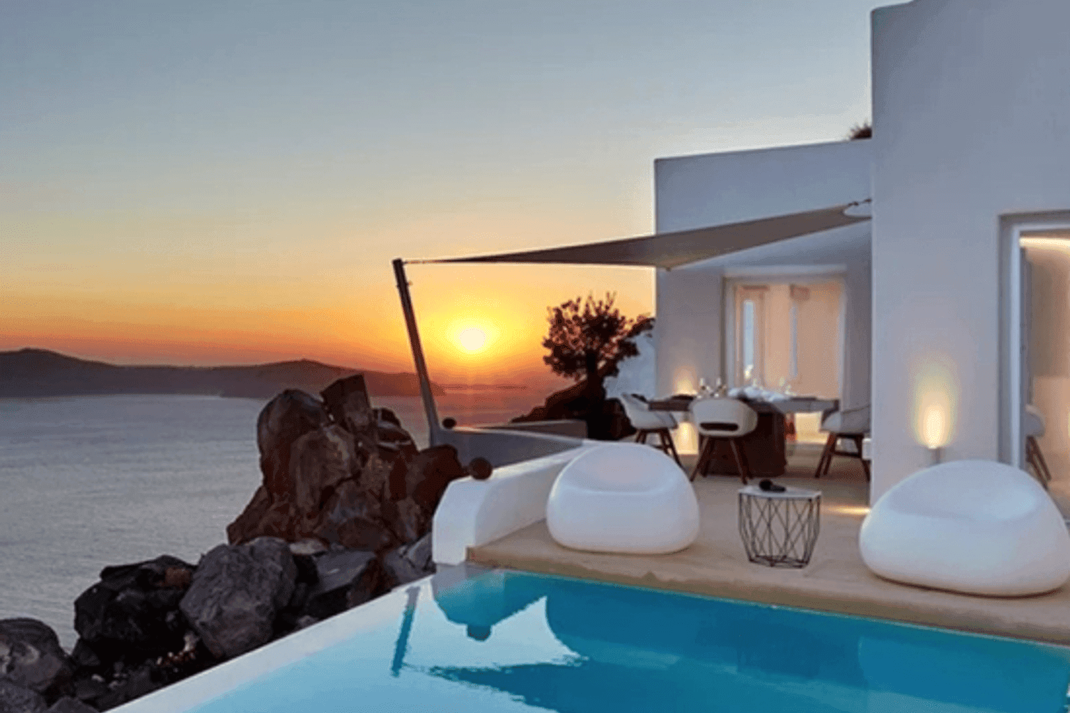 Santorini Villas - Image 3