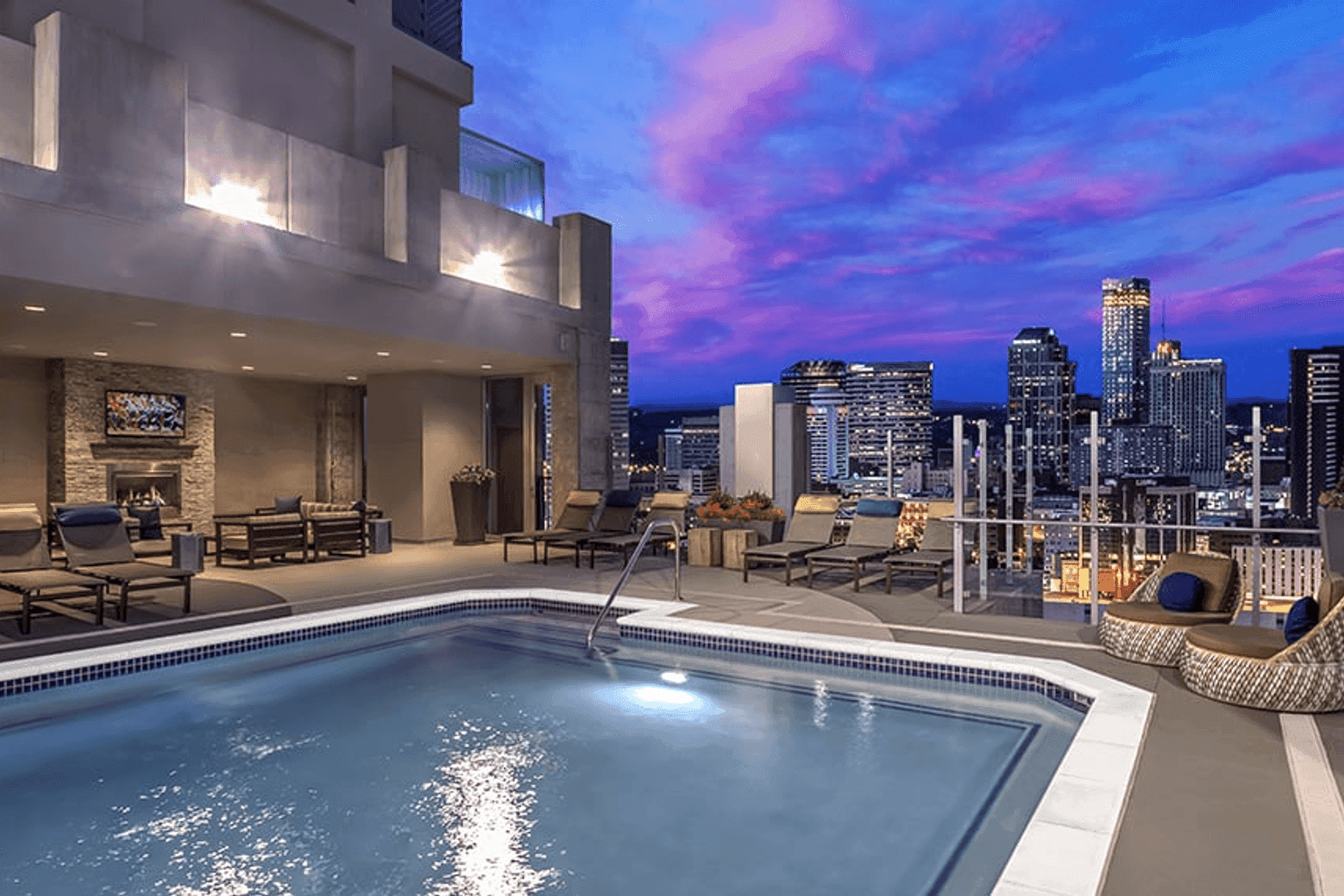 SkyHouse Nashville - Image 2