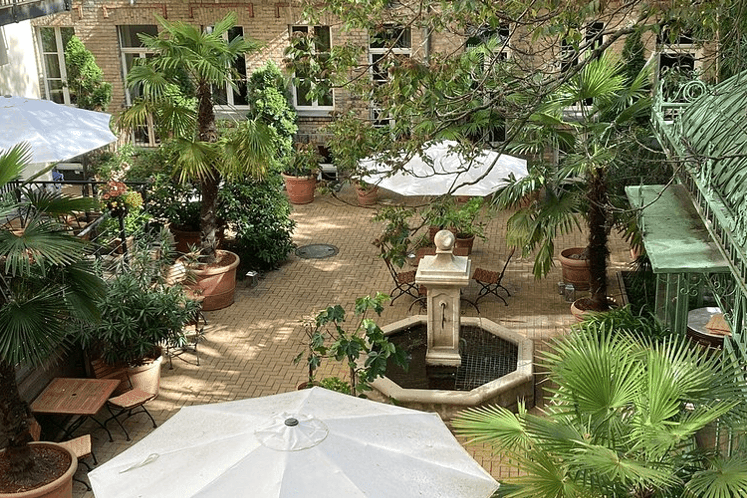 The Garden Living - Image 3