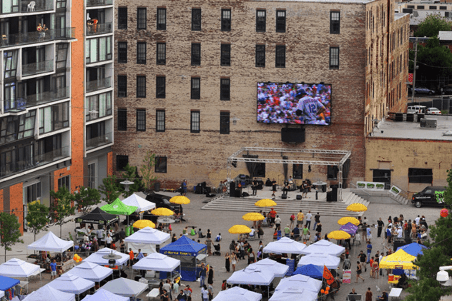 The Piazza - Image 3