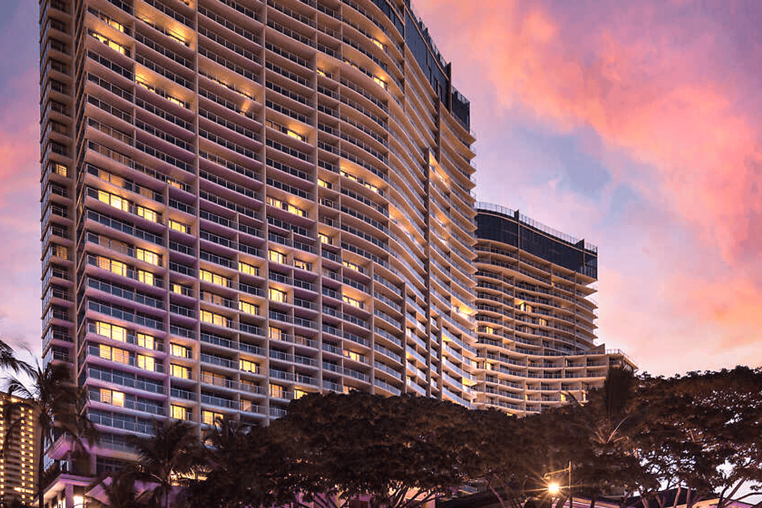 The Ritz-Carlton Residences Waikiki - Image 2