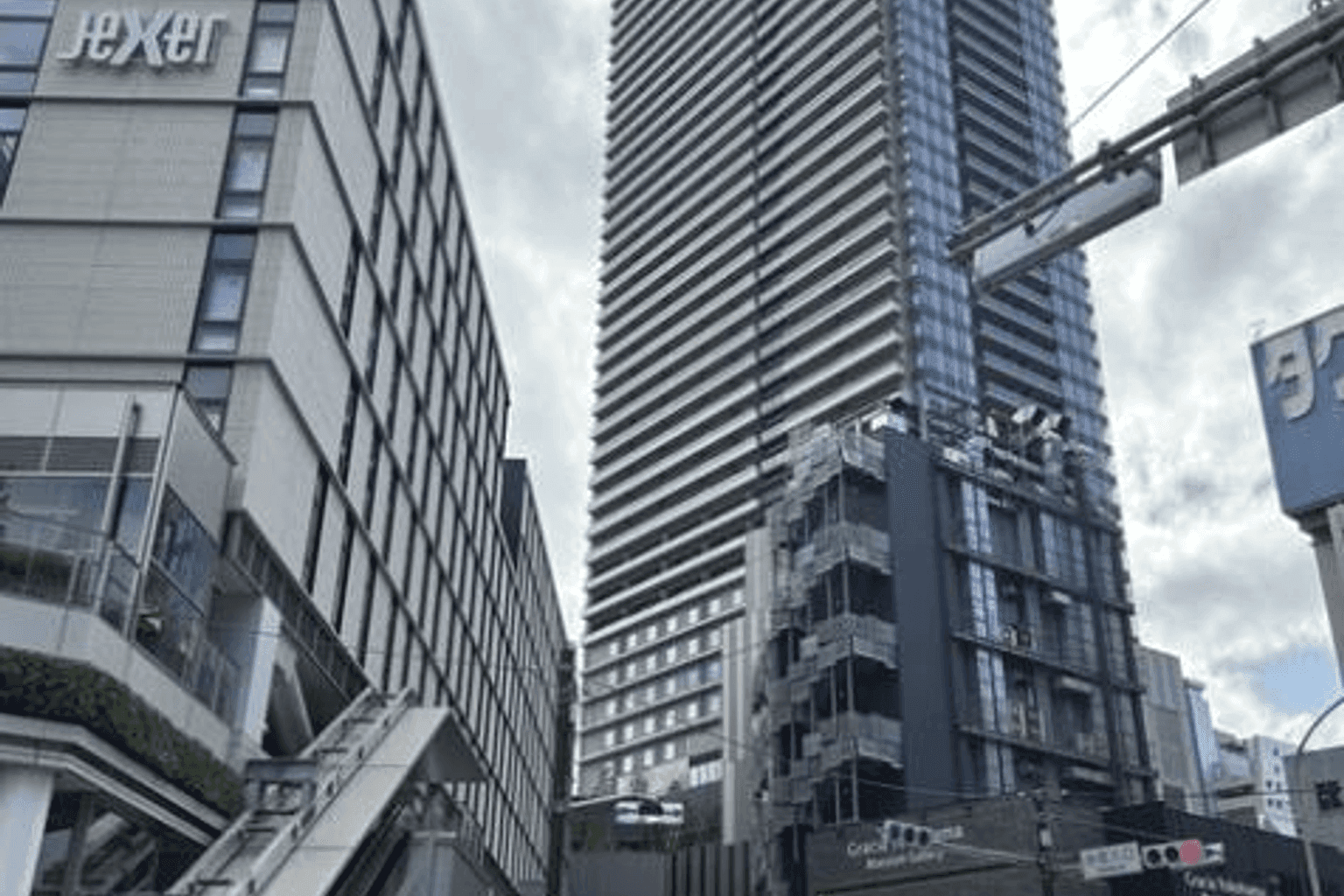 The YOKOHAMA FRONT Tower
